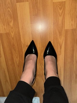 Tacones charol negros stiletto