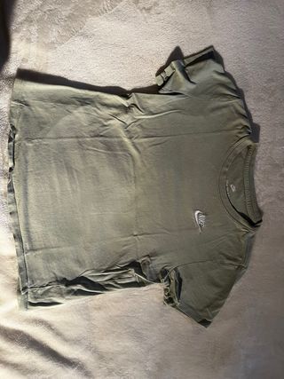 T-shirt Nike verde maniche corte