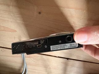 Cámara Olympus FE Digital + Accesorios