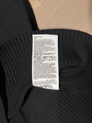 Maglione Ami Paris nero con cuore rosso