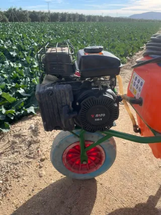 Máquina de fumigar NOUKI