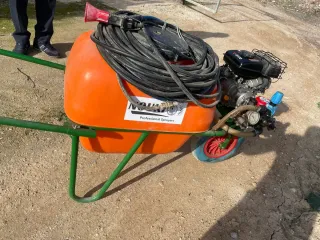 Máquina de fumigar NOUKI