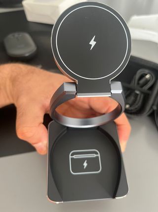 Cargador Qi2 3 en 1 Plegable 15W