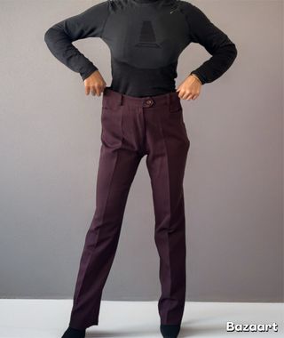 Pantaloni dritti eleganti viola