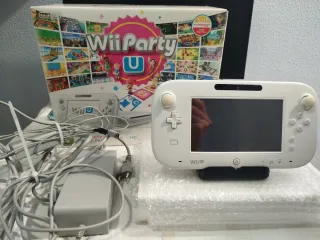 Nintendo Wii U con scatola e accessori