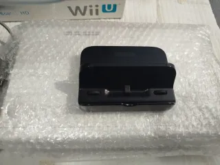 Nintendo Wii U con scatola e accessori