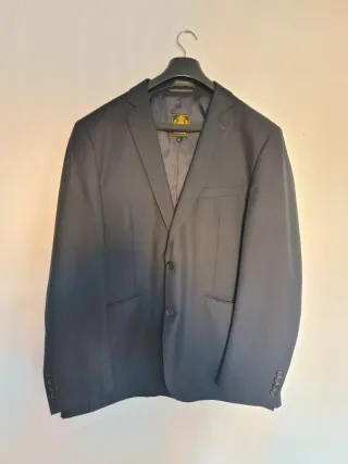 Traje de hombre Charles Dastier negro, un solo uso