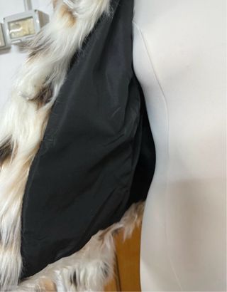 Abrigo Y2K de pelo sintético animal print XS Nuevo