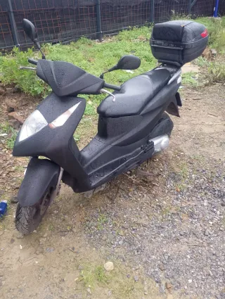 Honda Dylan 150 Negra Scooter Automática