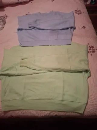 Lote 4 sudaderas crop top