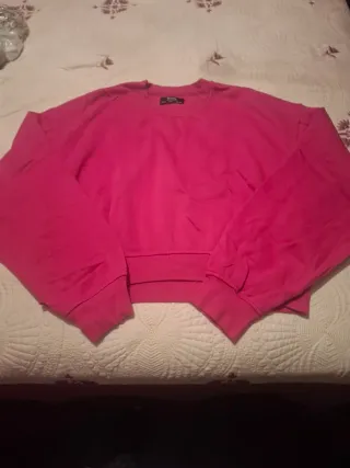 Lote 4 sudaderas crop top