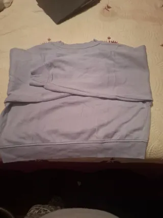 Lote 4 sudaderas crop top