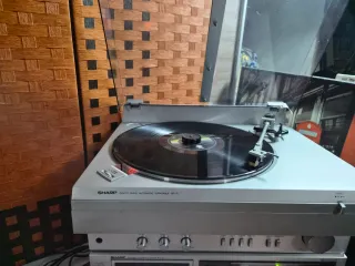 Equipo de música Sharp