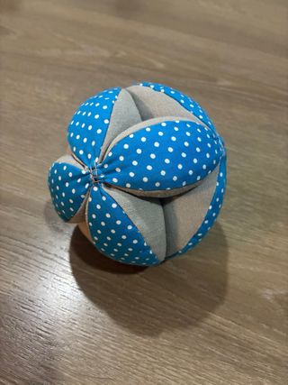 Pelota sensorial bebé Montessori