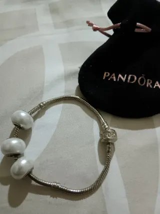 Pulsera Pandora Plata con Charms Perla