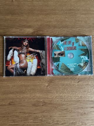 CD Taylor Swift ~ The Life of a Showgirl