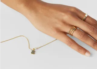 Collar Tous Oso Baño Oro y Diamantes.