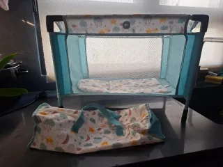 Juguete Cuna de viaje para muñecos El Corte Inglés