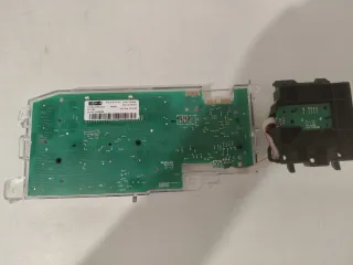 Scheda comandi lavatrice AEG L8FEE845X