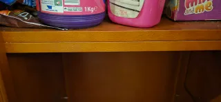 Armario de madera de cerezo.