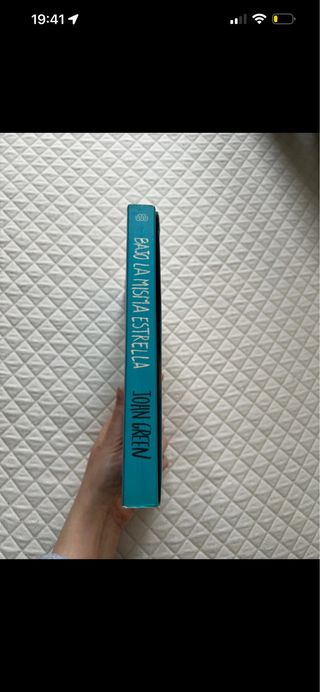 Bajo la misma estrella (Spanish Edition)