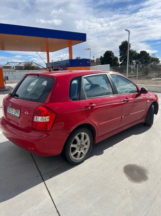 KIA Cerato 2005