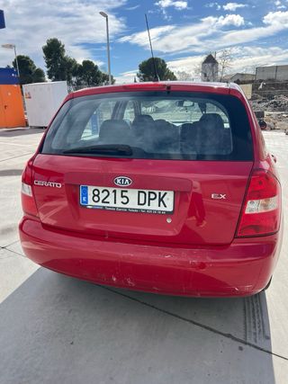 KIA Cerato 2005
