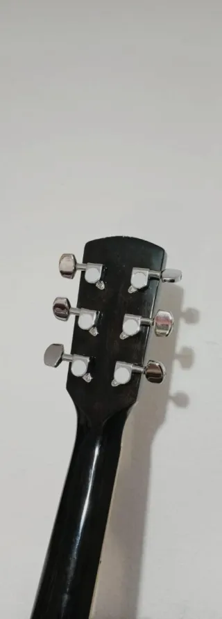 Guitarra Electroacústica Academy Negra