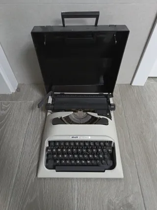 Olivetti Lettera 10 Máquina de Escribir