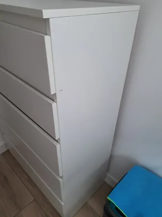 URGE VENDER Cómoda de cajones blanca Ikea.