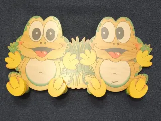 Perchero infantil ranas de madera