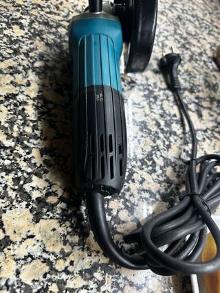 Radial Makita GA4530 en perfecto estado usado poco