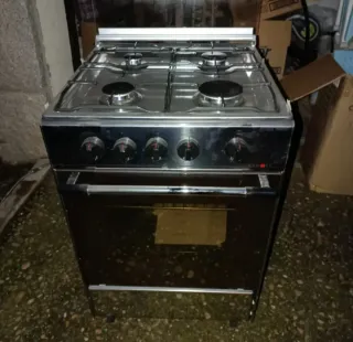 Cocina y horno a butano