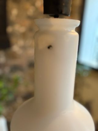 Lampadario in vetro opalino bianco Vintage