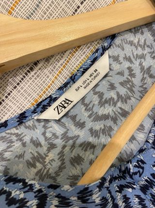 Vestido largo estampado Zara