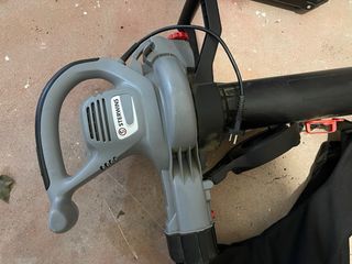 Soplador y aspirador de hojas Sterwins