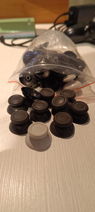 Variedad de piezas para Dualshock4