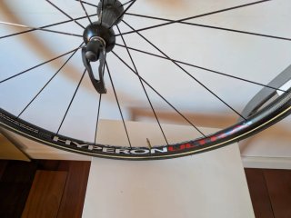 Juego de ruedas Campagnolo HyperonUltra de carbono