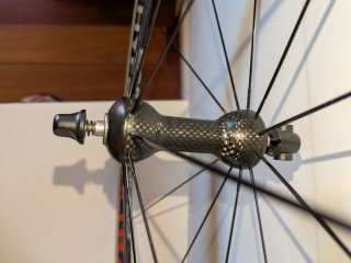 Juego de ruedas Campagnolo HyperonUltra de carbono