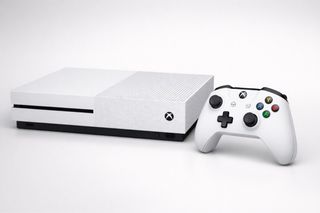 Xbox One S 500GB + Mando