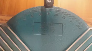 Sierra Ingletadora Precisión.  Trato presencial.