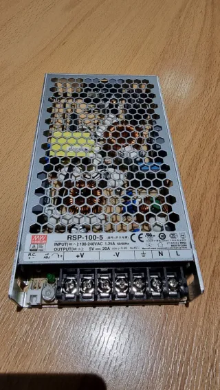 Fuente Alimentación Mean Well RSP-100-5