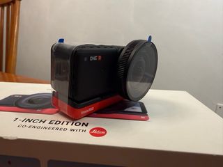 Insta360 ONE R Leica sin abrir