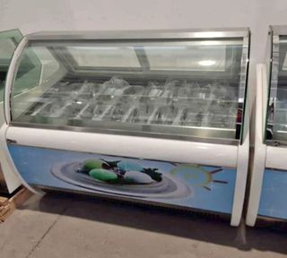 Vitrinas de helados 641957164