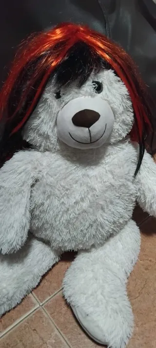 Peluca de disfraz negra y blanca 2 Euros c/u