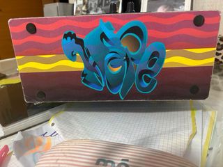 Altavoz Bluetooth Graffiti, incluido cargador