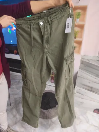 Pantalón Guess Verde Hombre