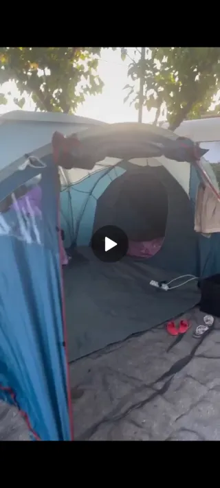 Tienda de campaña familiar