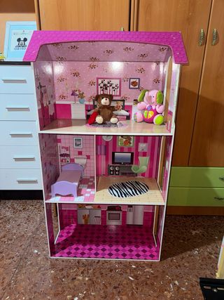 Casita de muñecas rosa