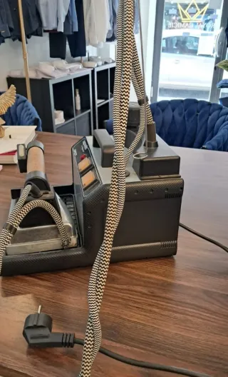 Ferro a caldaia professionale Polti